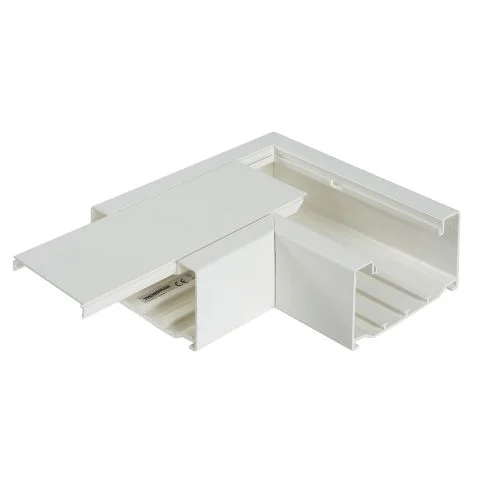 5526530 Schneider Electric L-stykke 3030825
