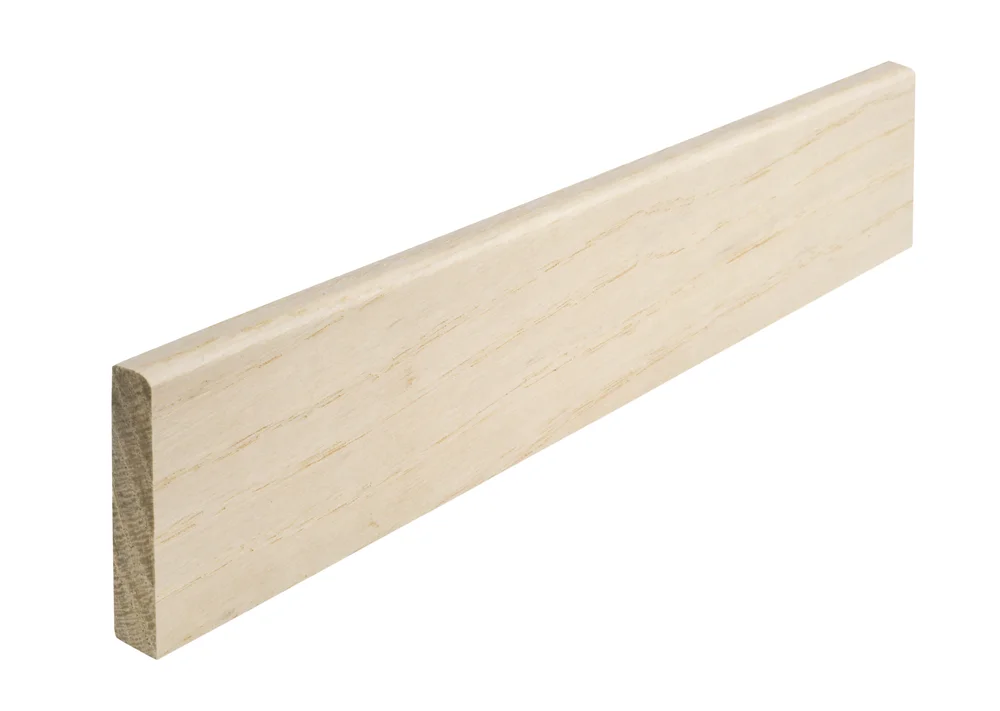 Feielist eik lakkert vanilje 9x50x1000 mm v:6347352 Feielist eik lakkert vanilje 9x50x1000 mm v:6347352