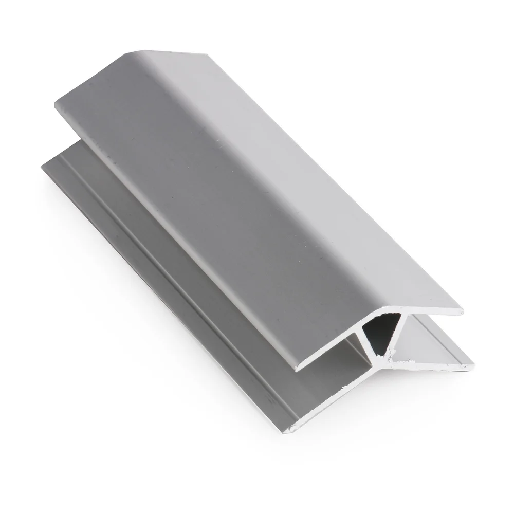 HJØRNELIST UTV 135GR ALU BORET v:3474969