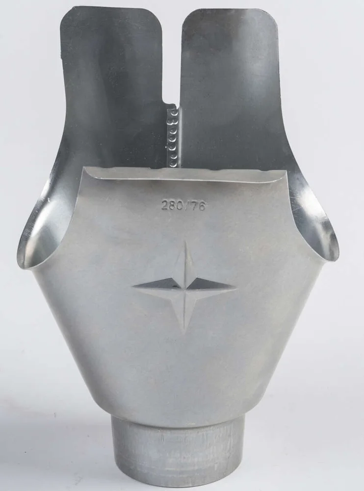 Isola Tappestykke Zink 125mm/76mm for takrenne v:5999105
