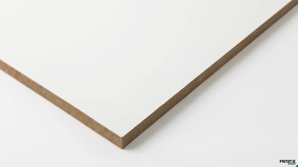 MDF Fuktbestandig Fibraplast Hvit 12x3050x1220 – Fritzøe Engros v:3978383