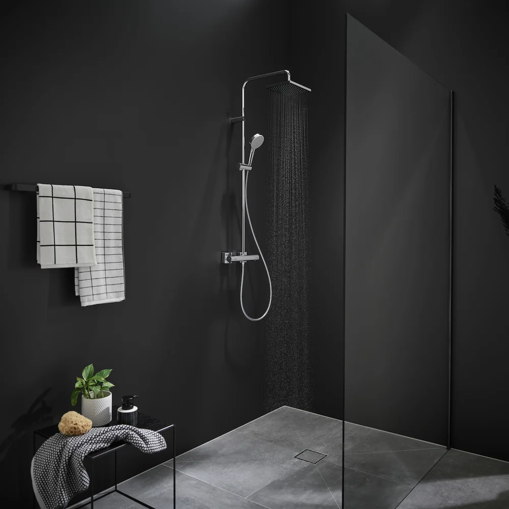 HANSGROHE VERNIS SHAPE DUSJSETT INKL TERMOSTAT KROM v:3646712 HANSGROHE VERNIS SHAPE DUSJSETT INKL TERMOSTAT KROM v:3646712