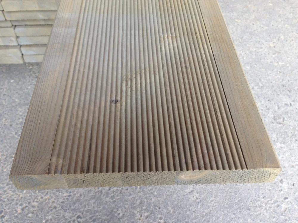 Terrassebord Rillet 28×220 Furu Royalimpregnert Fjellgrå – Alvdal Royal v:4492718