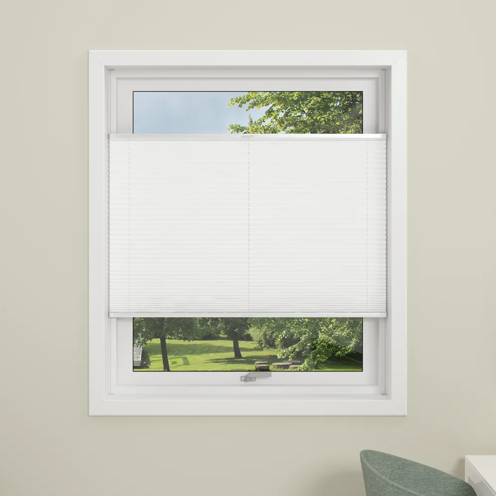 DEBEL PLISSÉGARDIN FLEX LYSDEMPENDE HVIT 90X130 v:6883963 DEBEL PLISSÉGARDIN FLEX LYSDEMPENDE HVIT 90X130 v:6883963